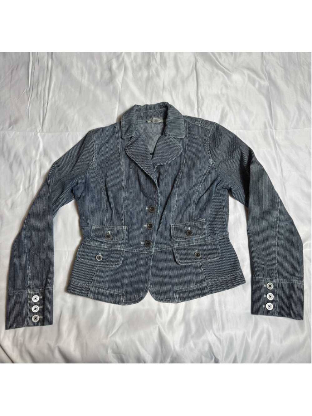 Women's Ann Taylor LOFT Pinstripe Denim Blazer Jacket Size 8 Blue White